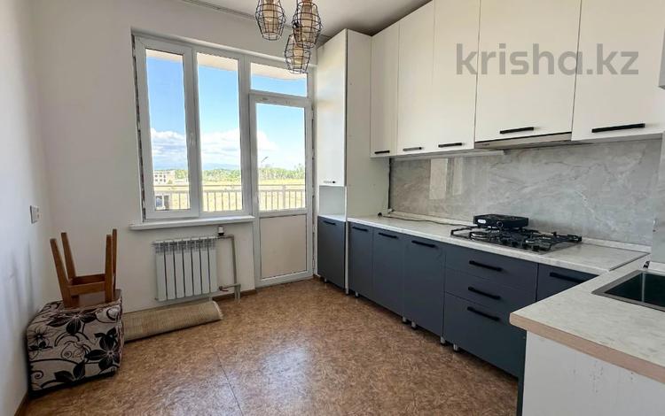 2-комнатная квартира · 58.3 м² · 3/5 этаж, 8 мкр за 22 млн ₸ в Талдыкоргане, мкр Бирлик — фото 2