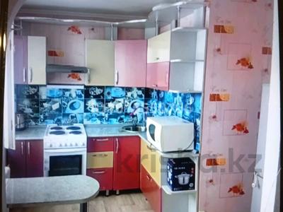 3-комнатная квартира · 63 м² · 5/5 этаж, Камзина 61 за 100 000 ₸ в Аксу