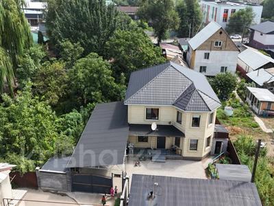 Отдельный дом · 6 комнат · 173.7 м² · 5 сот., Абая 48А — Азербаева за 150 млн ₸ в Абай