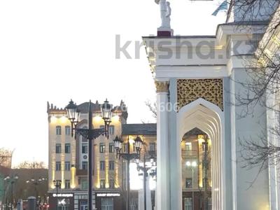 Свободное назначение, офисы, магазины и бутики, склады, общепит, салоны красоты, сельское хозяйство, бани, гостиницы и зоны отдыха, медцентры и аптеки, образование, развлечения · 320 м² за 275 млн ₸ в Караганде, Казыбек би р-н