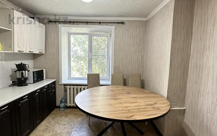 4-комнатная квартира · 82 м² · 5/5 этаж, Бауржан Момышулы 99 за 280 000 ₸ в Экибастузе — фото 2