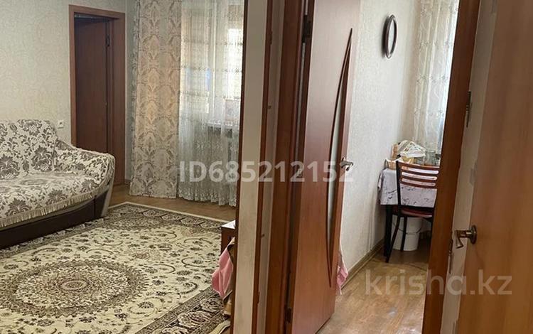 2-комнатная квартира, 43 м², 2/4 этаж, Бухар жирау 10 за 42 млн 〒 в Алматы, Бостандыкский р-н — фото 2
