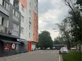 2-комнатная квартира · 70 м² · 3/12 этаж, мкр Аксай-1, Райымбека 522/1 — Пр.Райымбека угол Б.Момышулы за 300 000 ₸ в Алматы, Ауэзовский р-н — фото 2