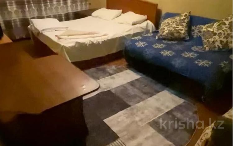 1-комнатная квартира · 45 м² · 2/5 этаж, Джангельдина 5 — Шымкент плаза за 8 000 ₸ в Аль-Фарабийский р-н — фото 6