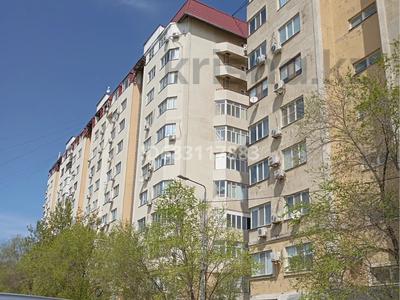 2-комнатная квартира · 74 м² · 5/9 этаж, Мкр Авангард - 2 23Б — Школа-гимназия 3 за 24 млн 〒 в Атырау, мкр Авангард-2