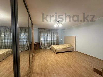 4-комнатная квартира · 208 м² · 5/7 этаж, мкр Самал-3 — Пентхаус за 155 млн ₸ в Алматы, Медеуский р-н