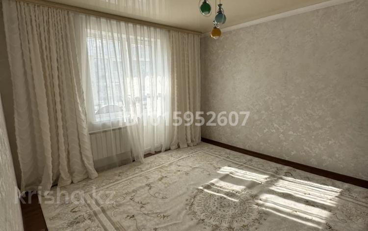 1-комнатная квартира · 40 м² · 3/7 этаж, мкр Кокмайса (Дорожник) 75 за 190 000 ₸ в Алматы, Жетысуский р-н — фото 2