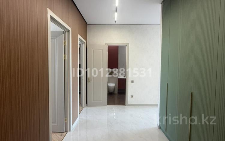 3-бөлмелі пәтер · 80.91 м² · 3/12 қабат, Ш. Айтматова 57, бағасы: ~ 46 млн ₸ в Астане, Нура р-н — фото 2
