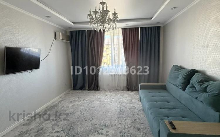 2-бөлмелі пәтер · 65 м² · 2/7 қабат, 34-й мкр 2 — Каспий маржаны, бағасы: 180 000 ₸ в Актау — фото 2