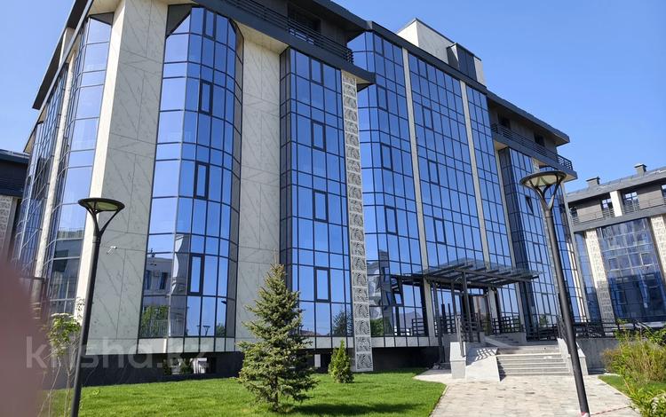 3-комнатная квартира · 160 м² · 3/5 этаж, ул. Акселеу Сейдимбека 105/6 за 105 млн ₸ в Алматы, Наурызбайский р-н — фото 2