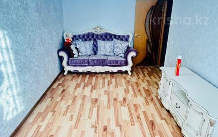 3-комнатная квартира · 65 м² · 7/9 этаж, мкр Кунаева 17 за 160 000 ₸ в Уральске — фото 10