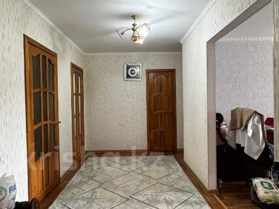 3-комнатная квартира · 87.2 м² · 4/10 этаж, Авиагородок за 21 млн 〒 в Актобе, мкр Авиагородок