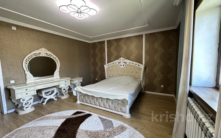 4-комнатная квартира · 170 м² · 3/10 этаж, ул. Кенесары хана 54/36 за 85 млн ₸ в Алматы, Наурызбайский р-н — фото 2