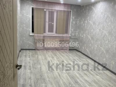 2-комнатная квартира · 44 м² · 5/5 этаж, мкр Фёдоровка , Орлова 109 за 14 млн ₸ в Караганде, Казыбек би р-н