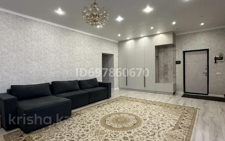 3-комнатная квартира · 85.6 м² · 4/5 этаж, Муканова 61/2 за 36.5 млн ₸ в Караганде, Казыбек би р-н — фото 18