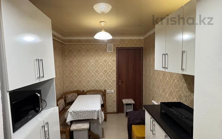 2-бөлмелі пәтер · 54 м² · 1/5 қабат, 8 мкр, бағасы: 225 000 ₸ в Шымкенте, Абайский р-н — фото 2
