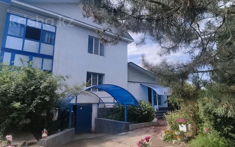 Отдельный дом · 4 комнаты · 247 м² · 12 сот., мкр Таусамалы за 68 млн ₸ в Алматы, Наурызбайский р-н — фото 39