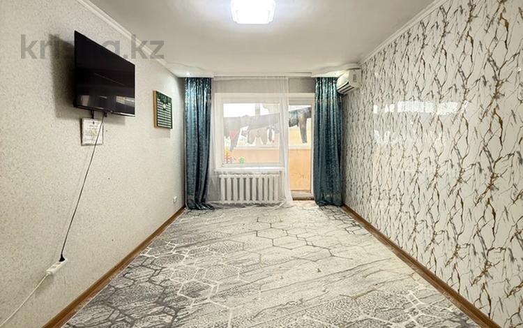 3-бөлмелі пәтер · 73.2 м² · 3/10 қабат, строитель 19, бағасы: 22.4 млн ₸ в Уральске — фото 2