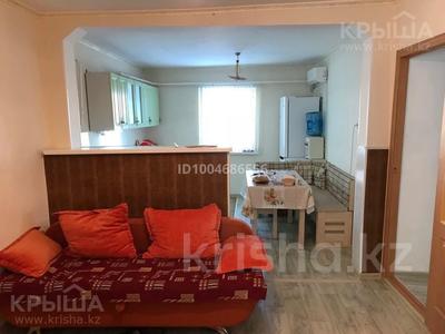 Отдельный дом · 4 комнаты · 100 м² · 6 сот., Попова 46 — Проезд казангапа за 15 млн ₸ в Атырау