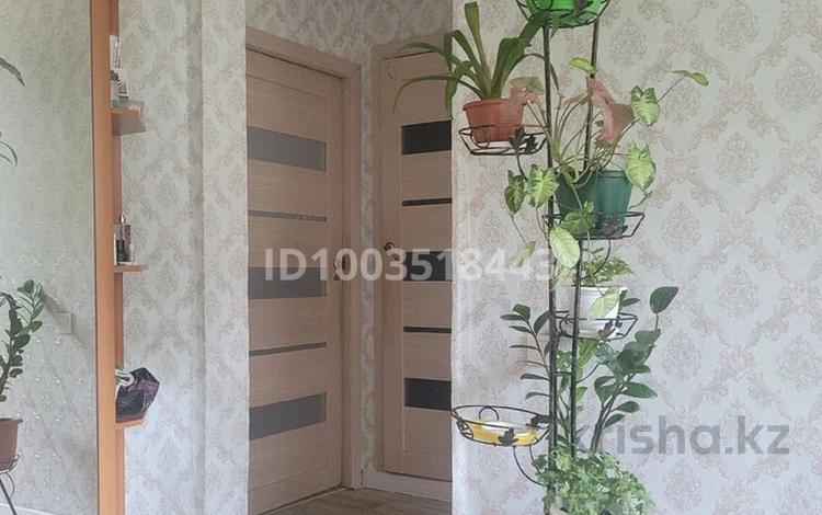 2-бөлмелі пәтер · 46 м² · 2/5 қабат, Юность — Юность, бағасы: 130 000 〒 в Семее — фото 2