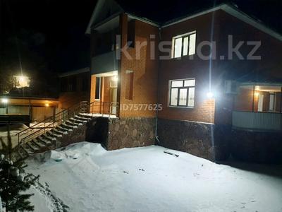 Дом · 7 комнат · 450 м², Акжайык 18 за 80 000 〒 в Бурабае