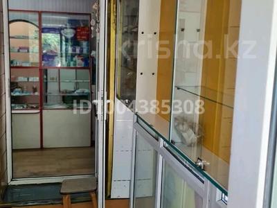Продажа коммерческой недвижимости в Жамбылской обл.: Салоны красоты, медцентры и аптеки · 57 м² за 16 млн 〒 Салоны красоты, медцентры и аптеки · 57 м² за 16 млн 〒 в Таразе