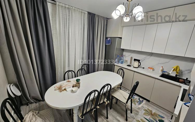 2-бөлмелі пәтер · 55 м², мкр Шугыла 340/37 к4, бағасы: 300 000 ₸ в Алматы, Наурызбайский р-н — фото 2