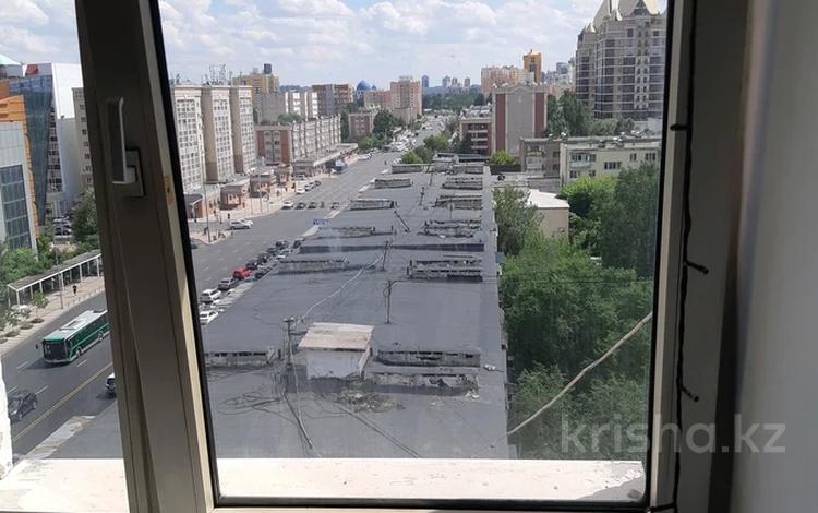 3-комнатная квартира · 60 м² · 9 этаж, Проспект Республики 23 за 27.5 млн ₸ в Астане — фото 13