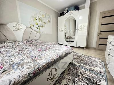3-комнатная квартира, 70 м², 3/4 этаж, 1 мкр — Ерубаев, народный банк за 18 млн 〒 в Туркестане