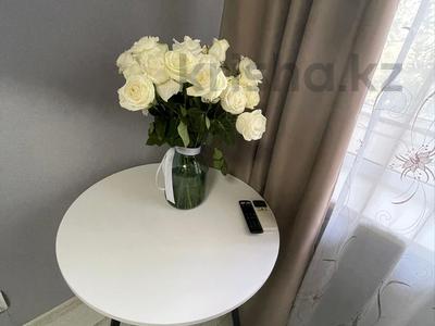 1-комнатная квартира · 35 м² · 2/5 этаж, мкр 8, Гришина 64 за 10 000 〒 в Актобе