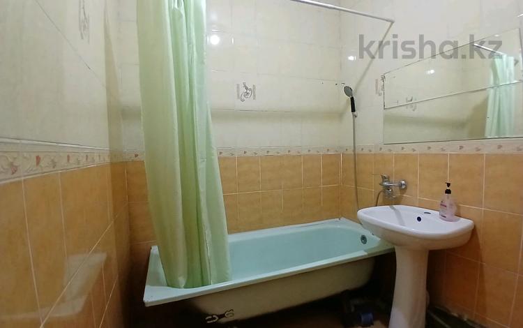 2-комнатная квартира · 48 м² · 4/5 этаж, 11 мкр 223 за 150 000 ₸ в Шымкенте — фото 2