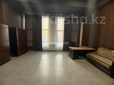 Офисы · 30 м² за 200 000 ₸ в Алматы, Жетысуский р-н