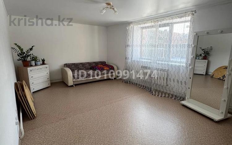 2-бөлмелі пәтер · 63 м² · 2/9 қабат, Назарбаева 309/1, бағасы: 28.5 млн 〒 в Павлодаре — фото 2