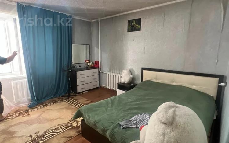 1-бөлмелі пәтер · 35 м² · 2/5 қабат, Самал, бағасы: 9.9 млн ₸ в Талдыкоргане, мкр Самал — фото 3