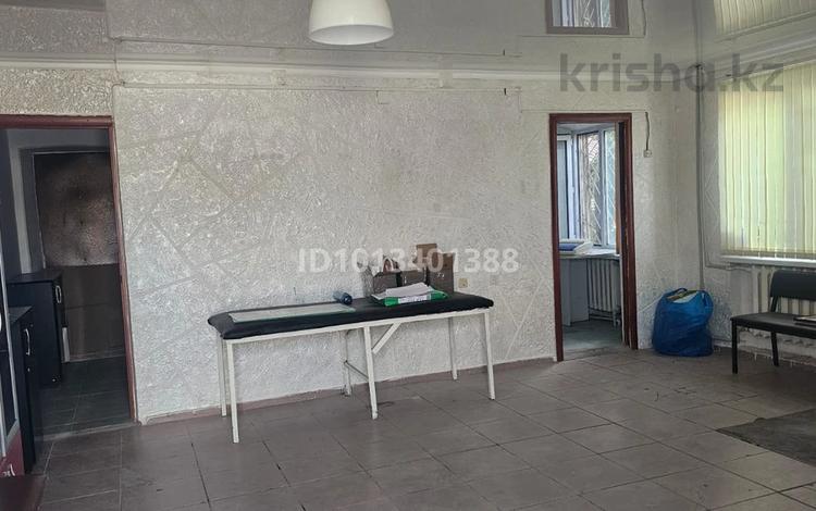 Свободное назначение, салоны красоты · 58 м² за 200 000 ₸ в  — фото 2