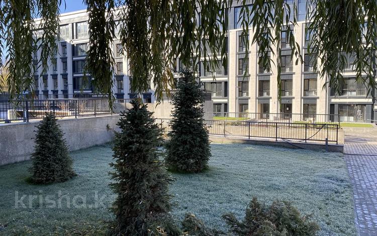 5-комнатная квартира · 277 м², мкр Ерменсай, Ушкемпирова 42 за ~ 160.7 млн ₸ в Алматы, Бостандыкский р-н — фото 4