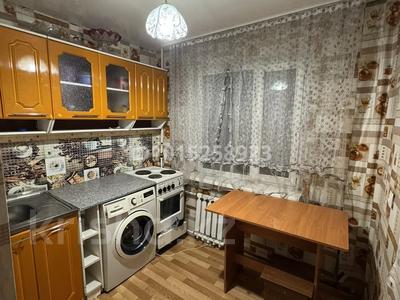 3-комнатная квартира · 58 м² · 4/5 этаж, Майкудук, 12й микрорайон за 150 000 ₸ в Караганде, Алихана Бокейханова р-н