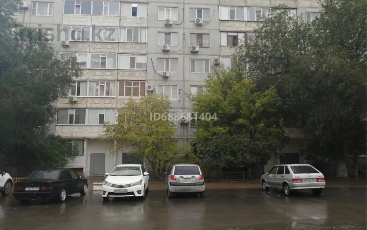 1-бөлмелі пәтер · 34.2 м² · 5/6 қабат, мкр 8, Абилкайыр хана 60, корп 3 — Казпочта, космос, бағасы: 15 млн ₸ в Актобе — фото 10