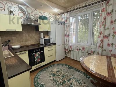 2-бөлмелі пәтер · 51.1 м² · 1/5 қабат, Энтузиастов 17/1, бағасы: 21 млн ₸ в Усть-Каменогорске