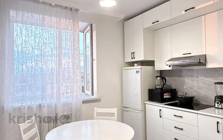 1-комнатная квартира · 32 м² · 8/12 этаж, Тауелсиздик 34/10 за 22 млн ₸ в Астане, Алматы р-н — фото 2