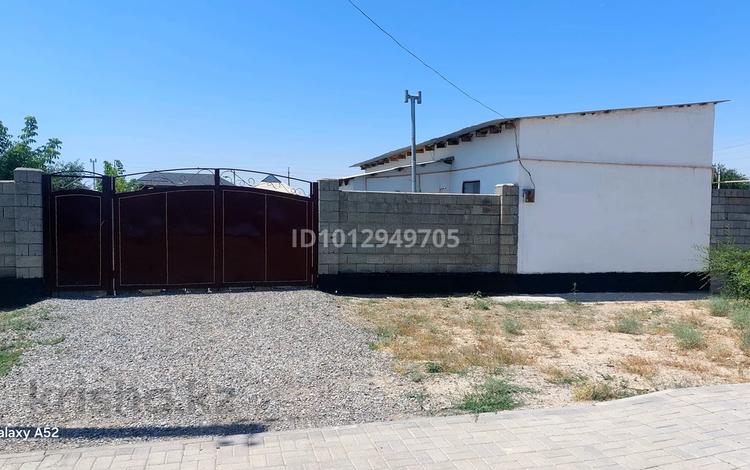 Отдельный дом · 3 комнаты · 100 м², Бухар жырау 22 — Абак батыр за 18 млн ₸ в Туркестане — фото 2