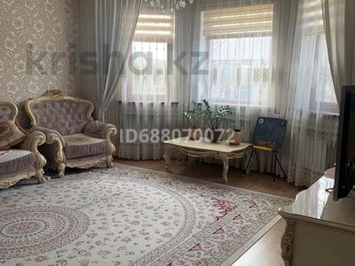 Отдельный дом · 6 комнат · 350 м² · 8 сот., мкр Самал-2, Самал-2, Анар аже 1407 — Манат кыз за 140 млн ₸ в Шымкенте, Абайский р-н