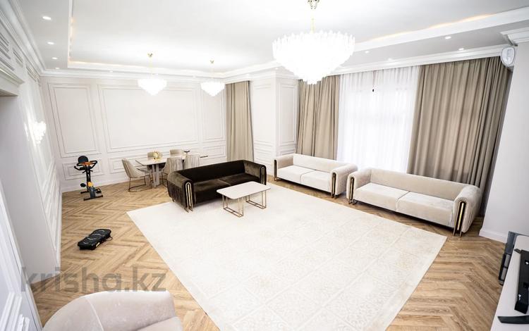 Отдельный дом · 8 комнат · 930 м² · 15 сот., ДЕПУТАТСКИЙ за 750 млн 〒 в Астане, Алматы р-н — фото 2