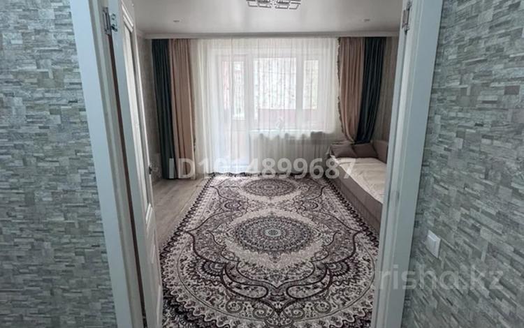 1-бөлмелі пәтер · 41.3 м² · 2/5 қабат, Голубые пруды ш/а. 8, бағасы: 15 млн ₸ в Караганде, Алихана Бокейханова р-н — фото 2