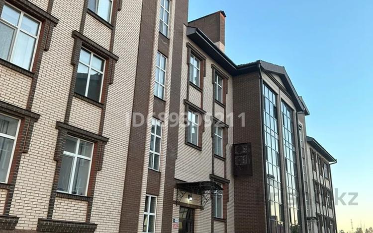 3-комнатная квартира, 84 м², 4/4 этаж, Ботаническая 12/2 за 59 млн 〒 в Караганде, Казыбек би р-н — фото 2