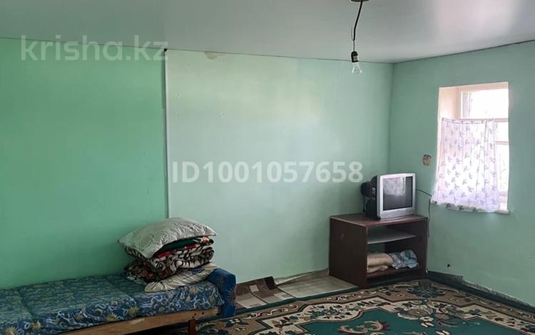 Отдельный дом · 2 комнаты · 70 м² · 9 сот., Кунаева 13 за 6 млн 〒 в  — фото 2