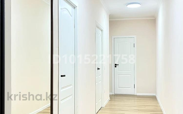 2-комнатная квартира · 64 м² · 8/14 этаж, Мустафы Шокая 229/10 за 190 000 ₸ в Шымкенте, Каратауский р-н — фото 2