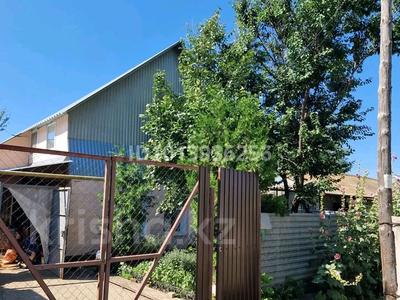 Отдельный дом · 3 комнаты · 116.6 м² · 4.5 сот., мкр Айгуль 54 — Ватутина за 35 млн ₸ в Уральске