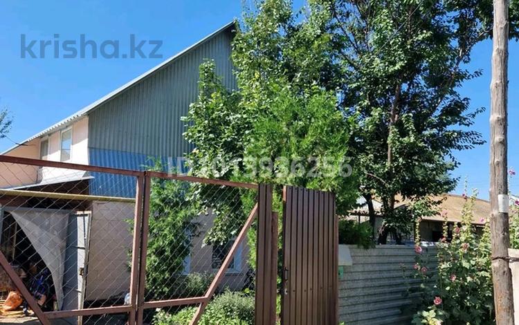 Отдельный дом · 3 комнаты · 116.6 м² · 4.5 сот., мкр Айгуль 54 — Ватутина за 35 млн ₸ в Уральске — фото 2