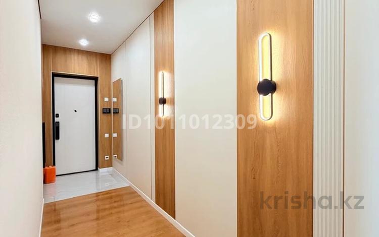 2-бөлмелі пәтер · 66.3 м² · 13/17 қабат, Ашимова 7/1, бағасы: 47.5 млн ₸ в Караганде, Казыбек би р-н — фото 26